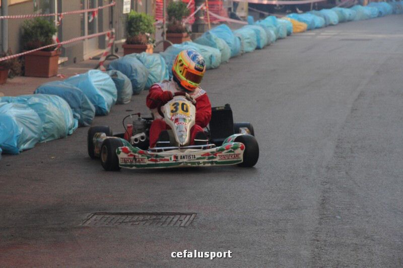 111120 sport 221_tn.jpg